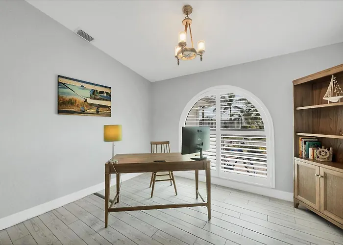 537 Eleuthera